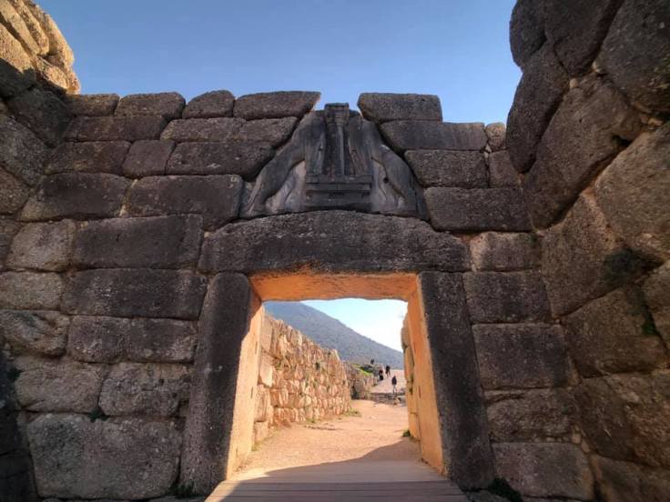 49273022_10218683354260086_3426770159971336192_n