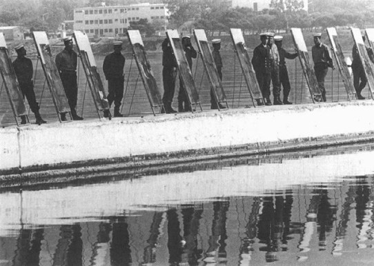 xaidari-mirrors_sailors_saramagkas