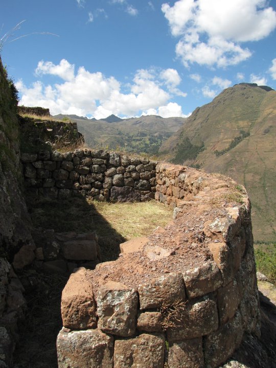 222235_2066192579502_2153335_n