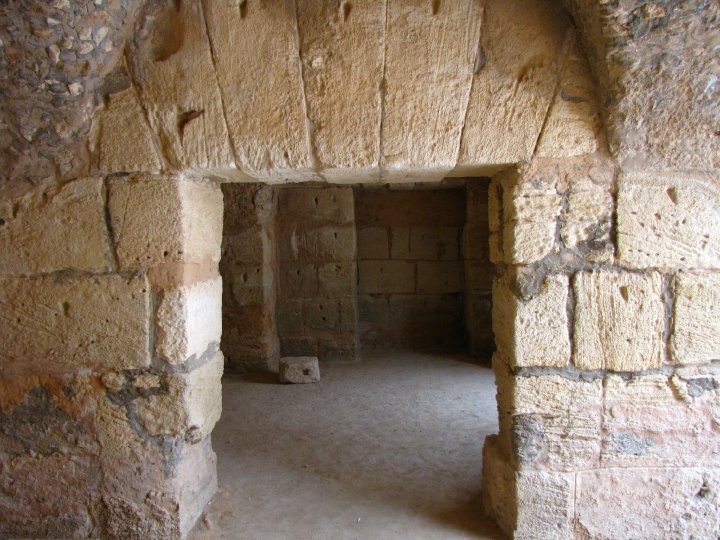 41144_1602889357211_7956899_n