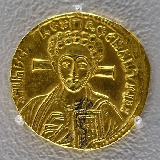 Solidus from Justinian's second reign